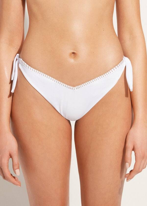 slip bikini brasiliano bianco calzedonia con scollo a v alto da donna a mumbai
